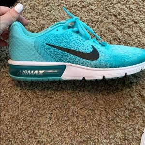 Brand new Nike air max shoes